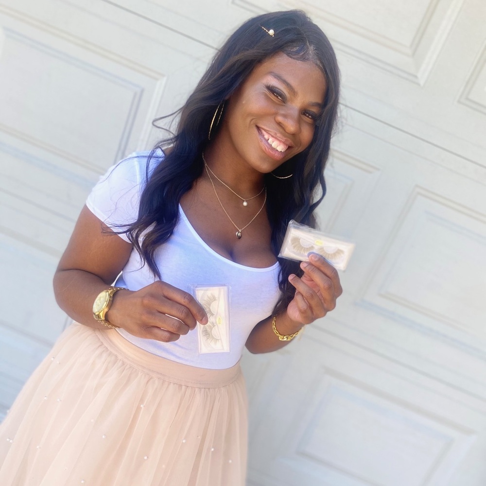 Meet your Posher, Christina